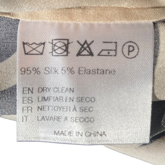 Mother of All | NWT Atenea Mini Dress in Floral Pink Size S - Picture 10 of 10